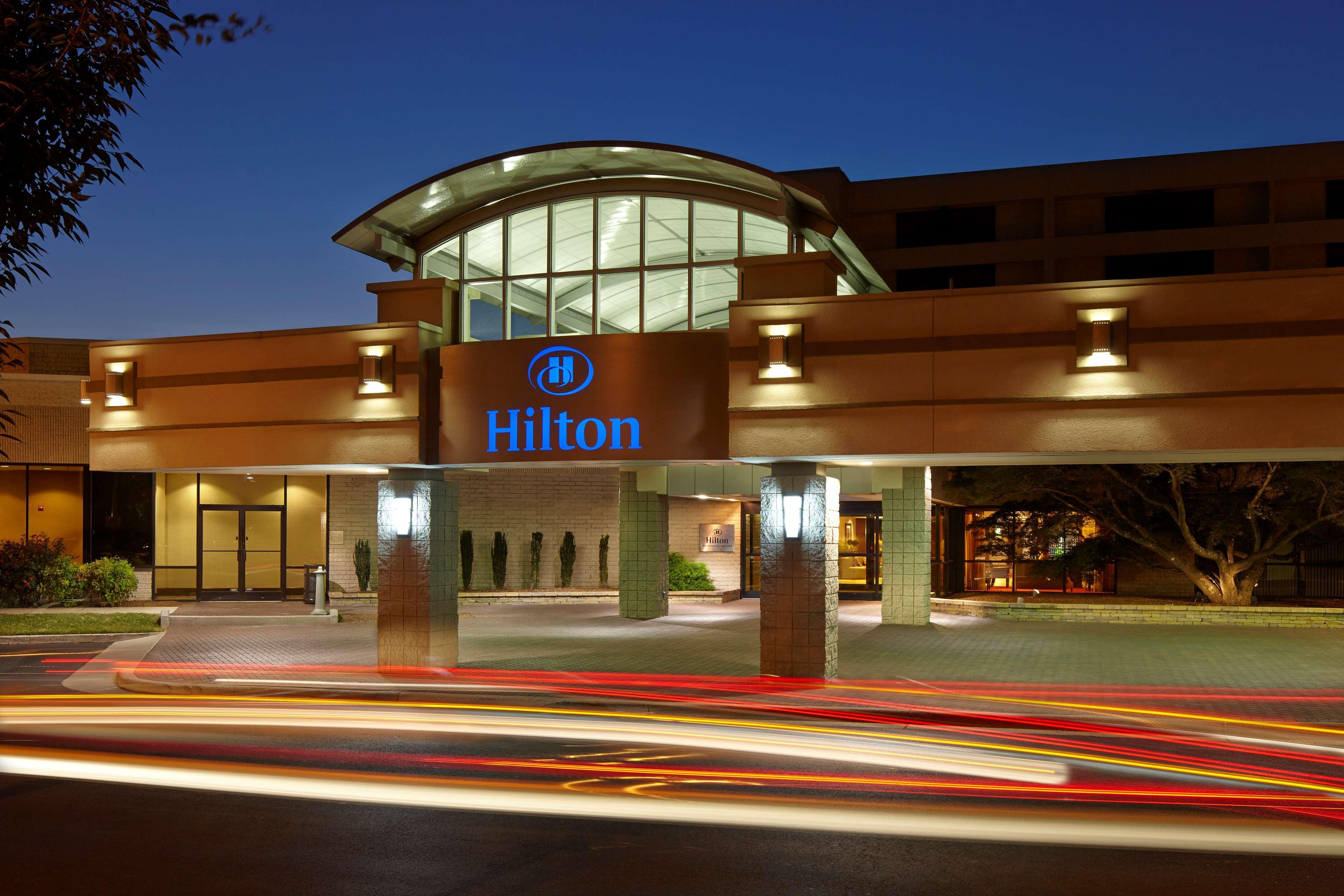 Hilton Raleigh North Hills Hotel Buitenkant foto