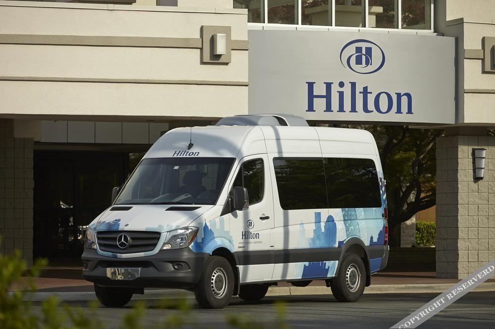 Hilton Raleigh North Hills Hotel Buitenkant foto