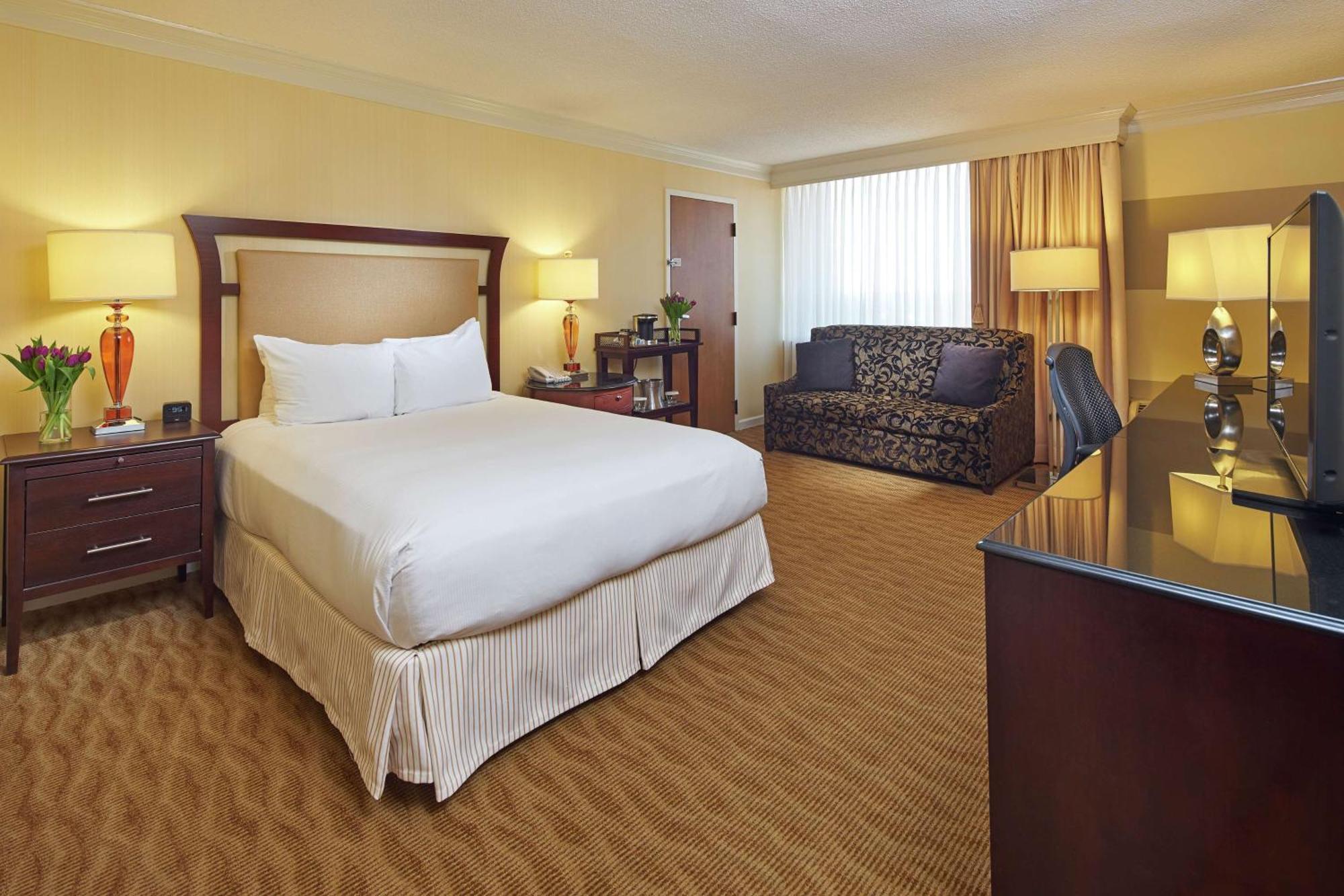 Hilton Raleigh North Hills Hotel Buitenkant foto